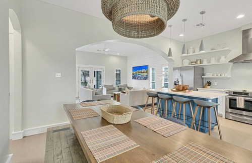 Cinnamon Shore House | Chic, Pet Friendly Home w/Fenced-In Yard & Access to Resort-Like Amenities