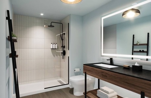 Waikiki Hotel | Chic Retreat in the Heart of Waikiki – Romer House Style, 3 Units