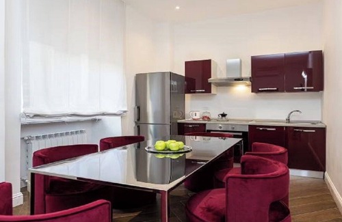 Repubblica Apartment | Chic Roman Retreat: Minimalist Luxury in the Heart of Historic Rome