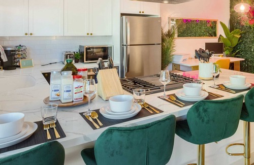 Hillcrest Apartment | Chic Stay in the Heart of Hillcrest
