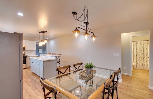 Ste Genevieve House | Chic Ste Genevieve Home w/Nice Interior Amenities