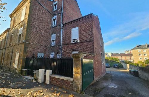 Charleville-Mezieres Apartment | Chic Studio with Parking in Charleville-Mézières