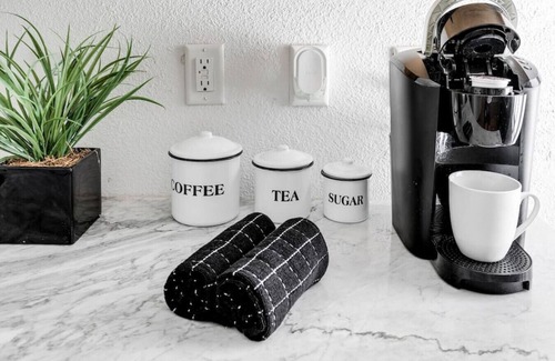 Church Hill Apartment | Chic Urban Couples Retreat: Perfect Getaway 'n RVA