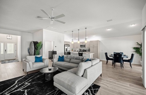 Sumter County House | Chic Villages 3BR | King Suite | Patio & Golf Cart