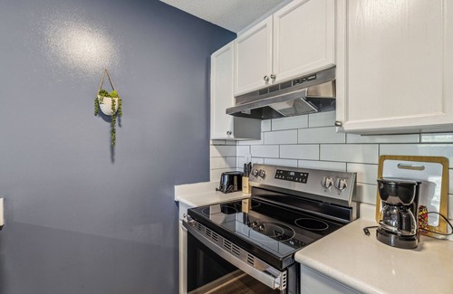 Westover Apartment | Chick Retreat With Fayetteville Charm (cb)