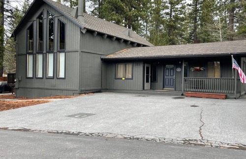 Lake Forest House | Chickadee Corner at Dollar Point Tahoe City