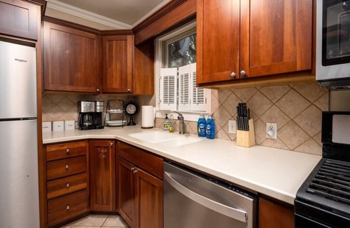 Joffre House | Chickasaw Gardens Bungalow