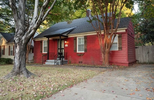 Joffre House | Chickasaw Gardens Bungalow