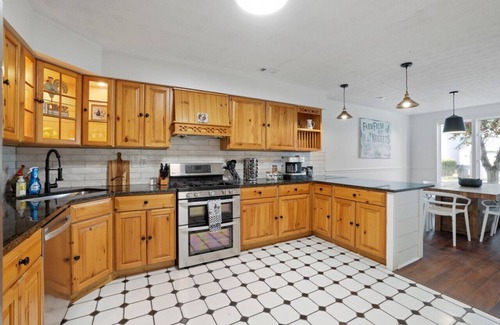 Millersport House | Chicks on Canal: 1 Min from Buckeye Lake Marina
