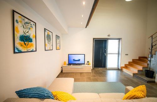 Introdacqua House | Chico's House - Visit Abruzzo - 5 minutes from Sulmona