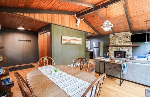 Rockbridge Cabin | Chicory Cliffs | Hocking Hills