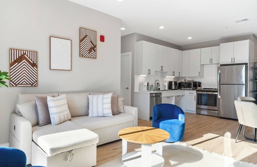 Philadelphia Apartment | Child-friendly 2 BR Apt - 10 min away to Fishtown