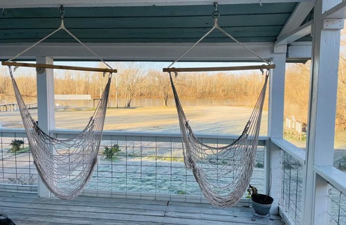 Oakhurst Cottage | Chill at Trinity Riverfront, Fish Nature🎣🛶🛀