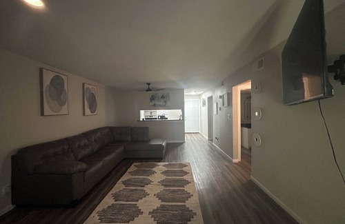 Tulsa Apartment | Chill host and convenient location