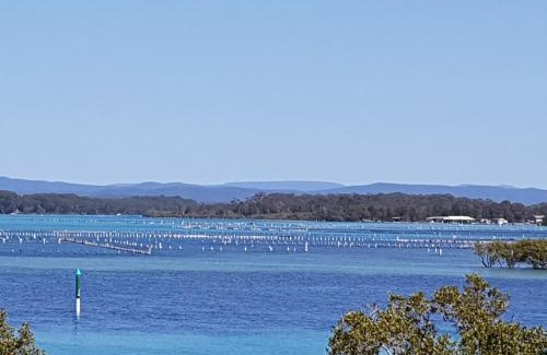 Forster Apartment | CHILL-OUT LAKESIDE - Wallis Lake Forster