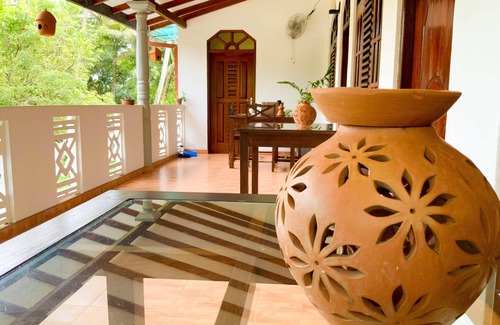 Weligama Villa | Chill River Villa