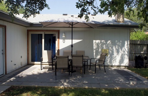 South Side House | Chill Suburban Get Away