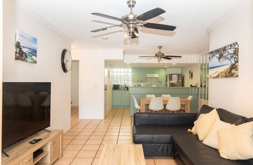 Point Lookout Apartment | Chillawong - Relax with the whole family at this peaceful place to stay.