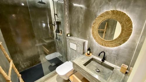 Praia de Santa Cruz Apartment | Chillin Santa Cruz Apartment - Close to beach retreat