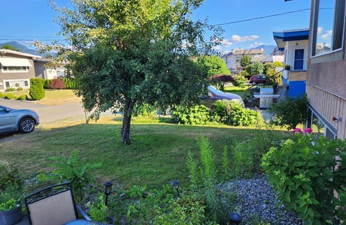 Chilliwack Proper Village West House | Chilliwack Homestay Private and Cozy Room