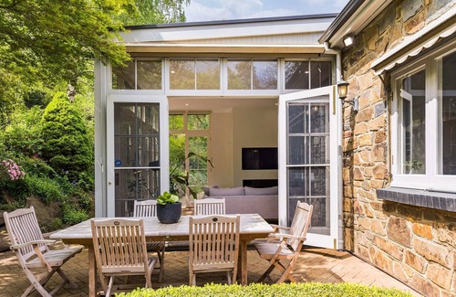 Stirling House | CHILTERNS OF STIRLI - Adelaide Hills Wonderland