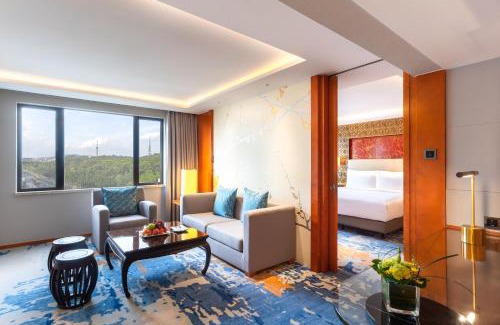 Yuexiu Hotel | China Hotel Guangzhou - Subway direct to Pazhou Exhibition Center