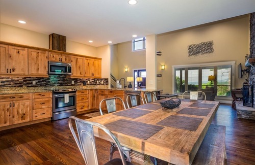 Pisgah Forest House | Chinquapin Cottage | 3 Bed, 3 Bath