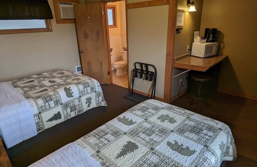 Hayward Apartment | Chip-Wa Lodging Room 3