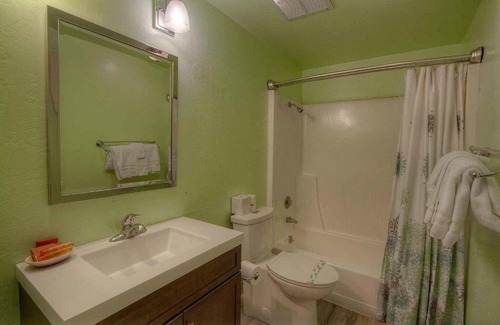 Dollar Point House | Chipmunk Chalet by Lake Tahoe Accommodations