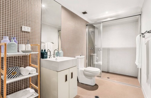 Chippendale Apartment | Chippendale - Minutes to Central - 1BR