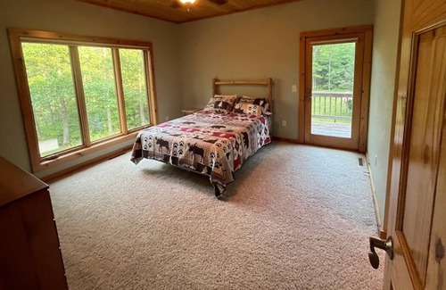 Hayward House | Chippewa Flowage Lake Home! Private location with your own dock!