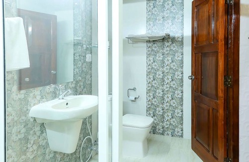 Fort Kochi Hotel | Chiramel Residency