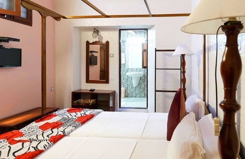 Fort Kochi Hotel | Chiramel Residency