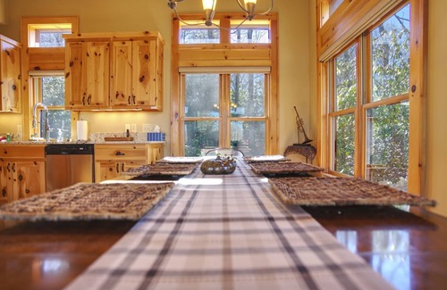 Blowing Rock House | Choctaw Serenity, Blowing Rock