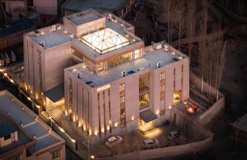 Leh Hotel | Chospa Hotel, Leh