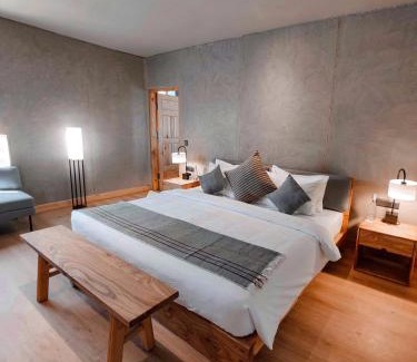 Leh Hotel | Chospa Hotel, Leh