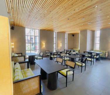 Leh Hotel | Chospa Hotel, Leh