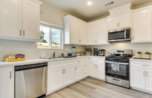 Chowchilla House | Chowchilla Home w/Private Patio!