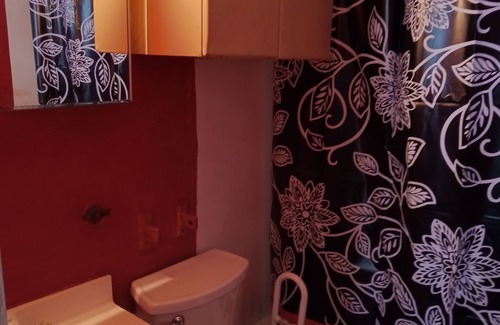 Mobile Apartment | Chris studio 1 kitchenette AC and WiFi in fabulous Mobile