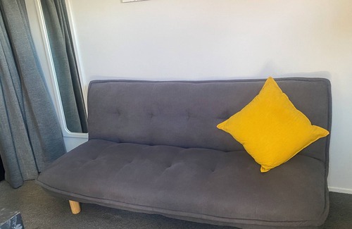 Christchurch Apartment | Christchurch Airport Tinyhouse