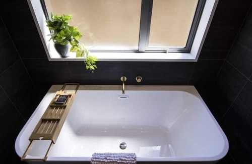 Christchurch House | Christchurch retreat