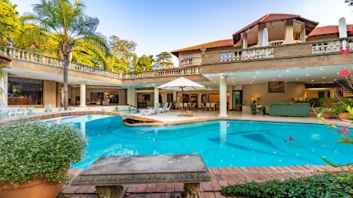 Nelspruit Bed & Breakfast | Christies at 32 on Russell