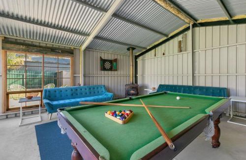 Christies Beach Apartment | Christies Garden - A Beachside Entertainer's Gem