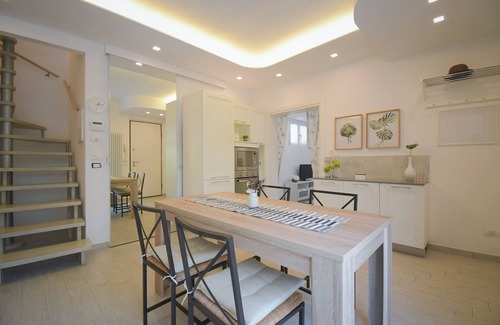 Desenzano del Garda Apartment | Christina's Home