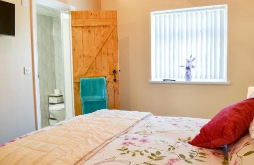 Flamborough House | Christine Cottage
