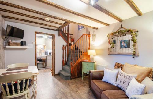 Blakeney House | Christmas Cottage Village location
