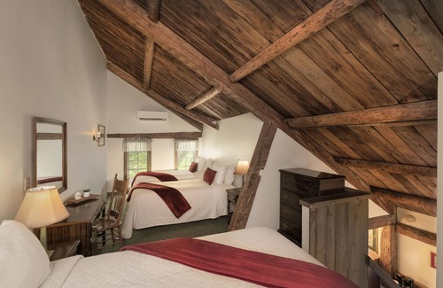 Jackson Hotel | Christmas Farm Inn and Spa