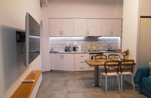 Mpatsi Apartment | Chrysa's Apartment