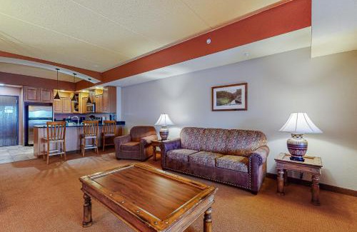 Wisconsin Dells Apartment | Chula Vista Condo #2402