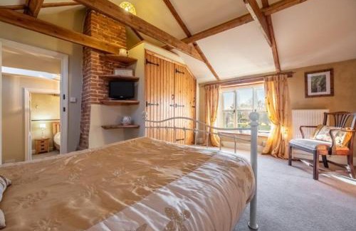 East Dereham House | Church Cottage CA